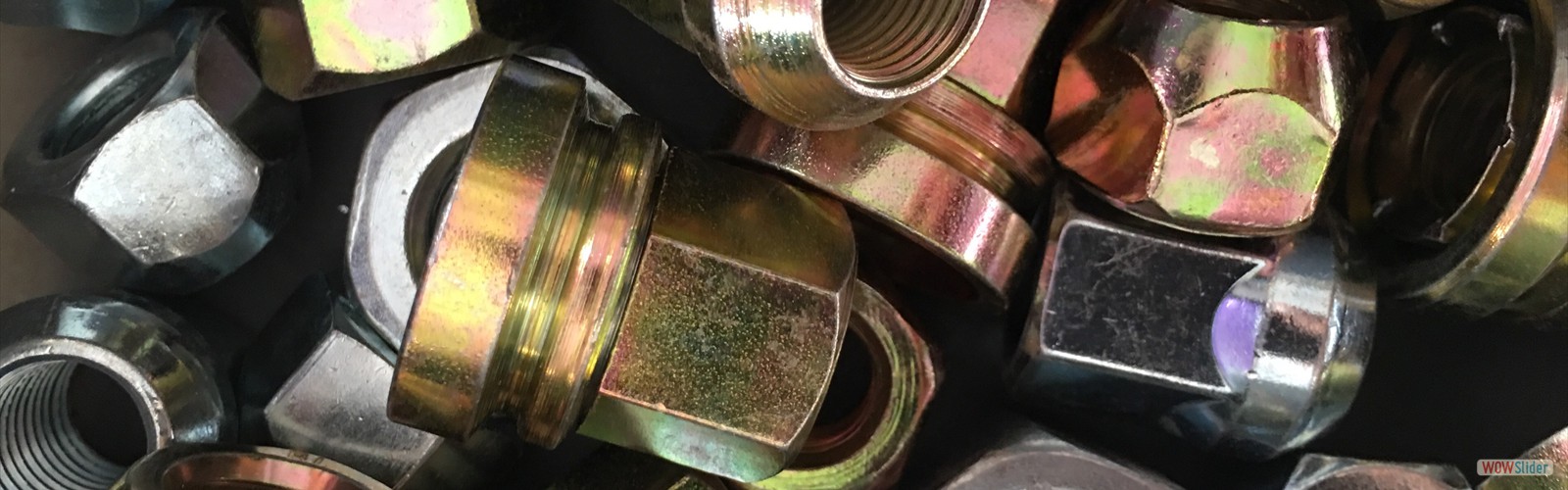 Tuercas Automotrices